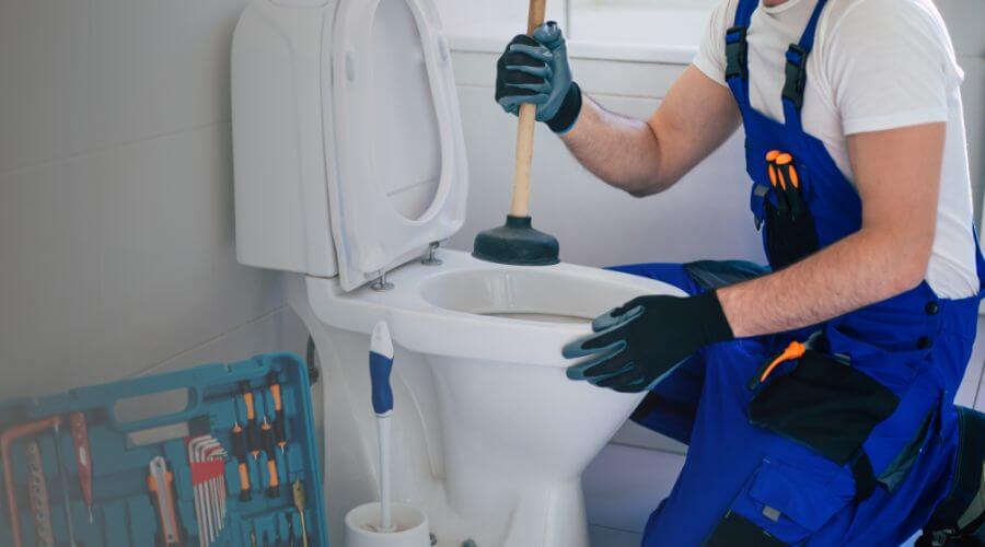 Professional expert plumbing services in East Spencer, NC